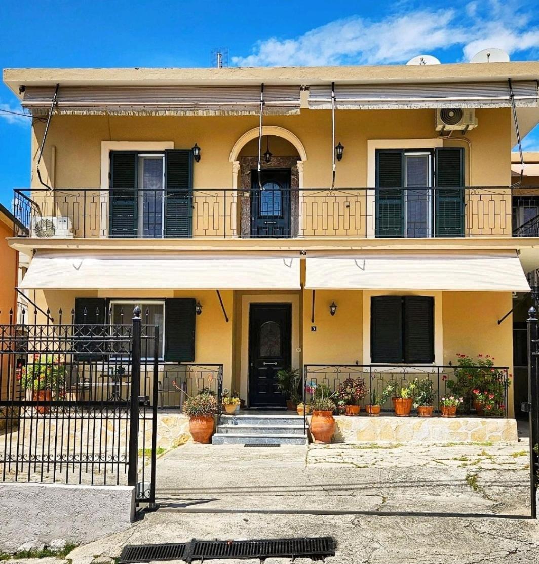 דירות Mantouki Suburban Casa מראה חיצוני תמונה